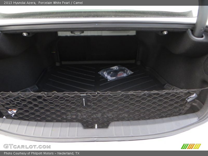 Porcelain White Pearl / Camel 2013 Hyundai Azera