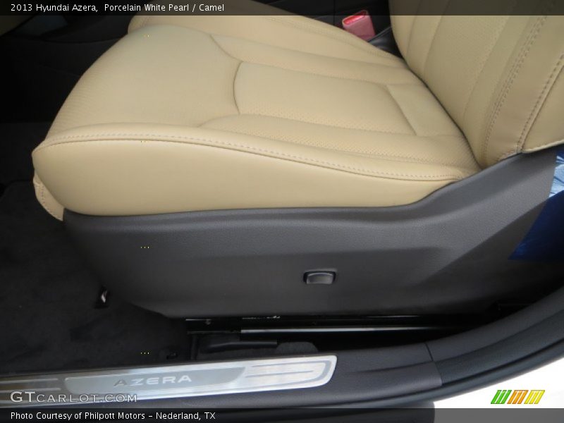 Porcelain White Pearl / Camel 2013 Hyundai Azera