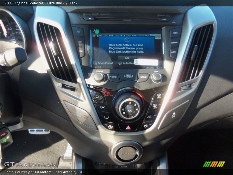 Ultra Black / Black 2013 Hyundai Veloster