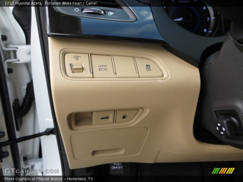 Porcelain White Pearl / Camel 2013 Hyundai Azera