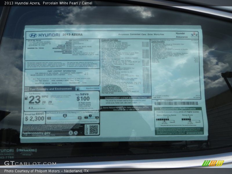 Porcelain White Pearl / Camel 2013 Hyundai Azera