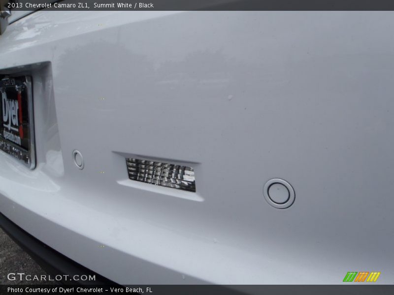 Summit White / Black 2013 Chevrolet Camaro ZL1