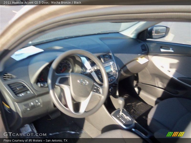 Mocha Bronze / Black 2013 Hyundai Accent GS 5 Door