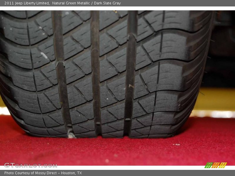 Natural Green Metallic / Dark Slate Gray 2011 Jeep Liberty Limited