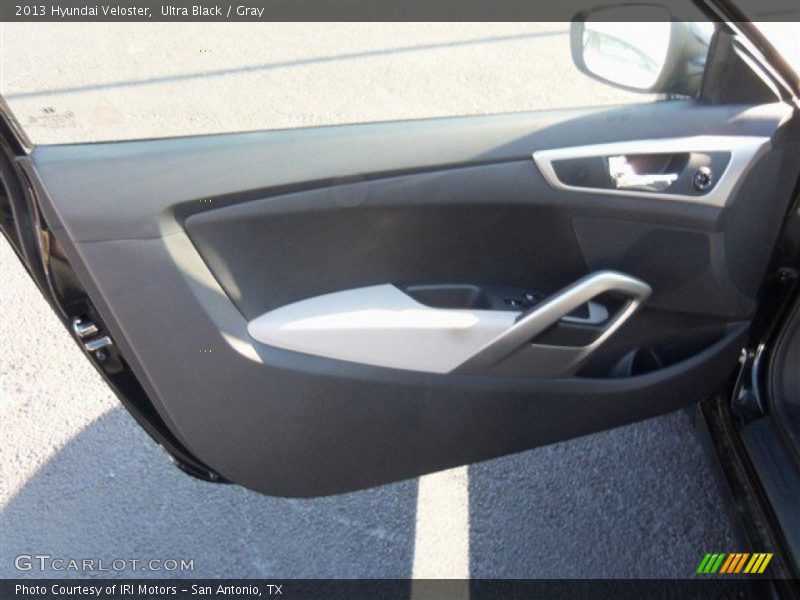 Ultra Black / Gray 2013 Hyundai Veloster