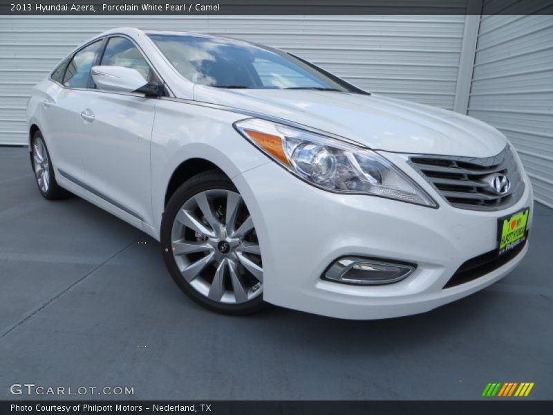 Porcelain White Pearl / Camel 2013 Hyundai Azera