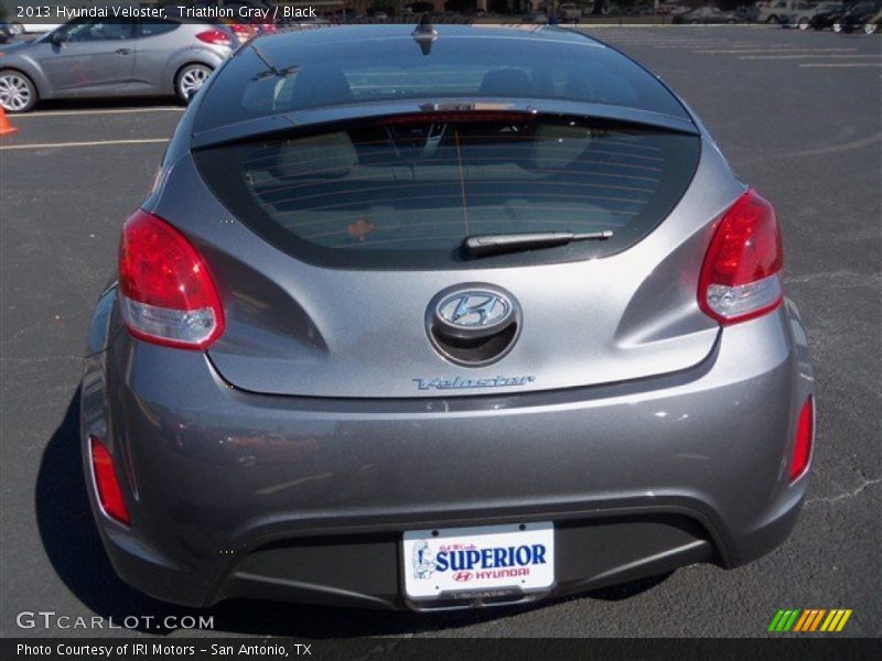 Triathlon Gray / Black 2013 Hyundai Veloster
