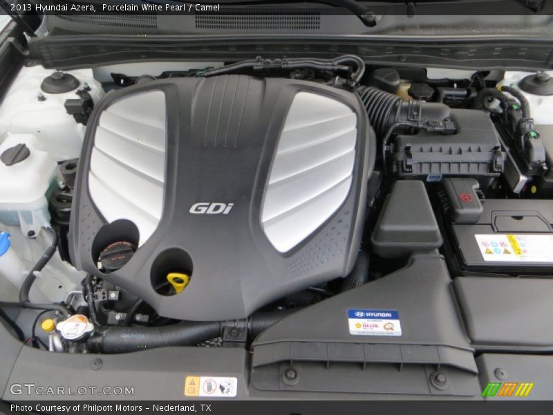Porcelain White Pearl / Camel 2013 Hyundai Azera