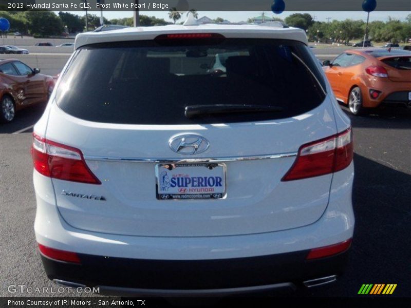 Frost White Pearl / Beige 2013 Hyundai Santa Fe GLS