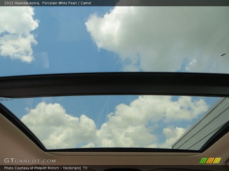 Porcelain White Pearl / Camel 2013 Hyundai Azera