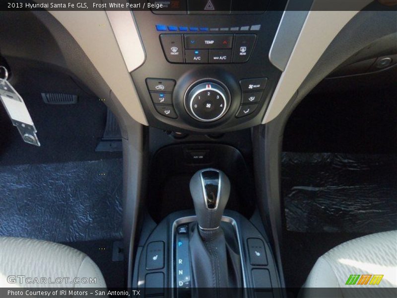 Frost White Pearl / Beige 2013 Hyundai Santa Fe GLS