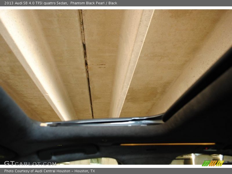Phantom Black Pearl / Black 2013 Audi S8 4.0 TFSI quattro Sedan