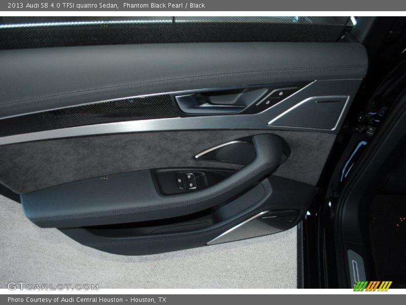 Phantom Black Pearl / Black 2013 Audi S8 4.0 TFSI quattro Sedan