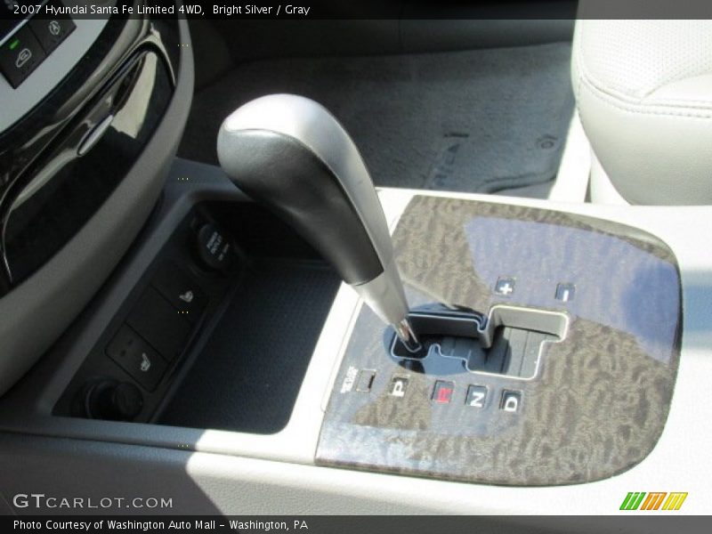 Bright Silver / Gray 2007 Hyundai Santa Fe Limited 4WD