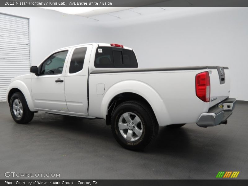 Avalanche White / Beige 2012 Nissan Frontier SV King Cab