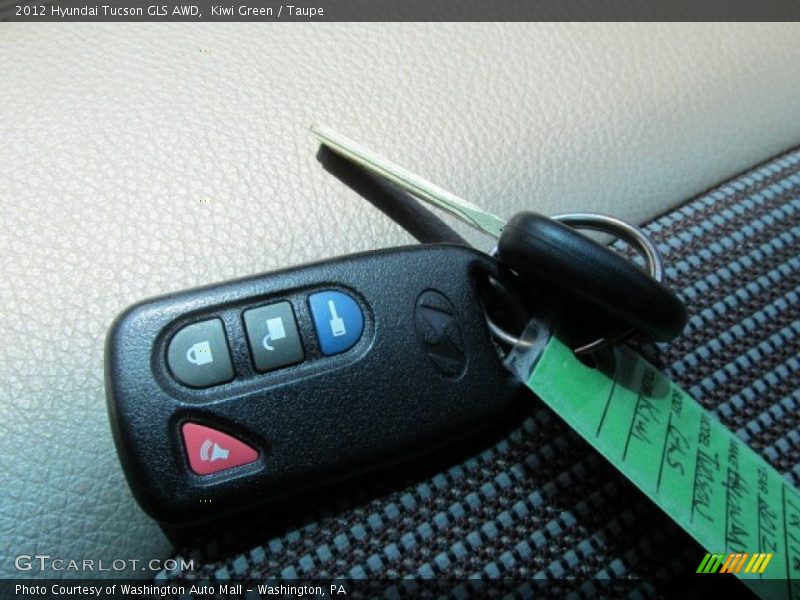 Kiwi Green / Taupe 2012 Hyundai Tucson GLS AWD