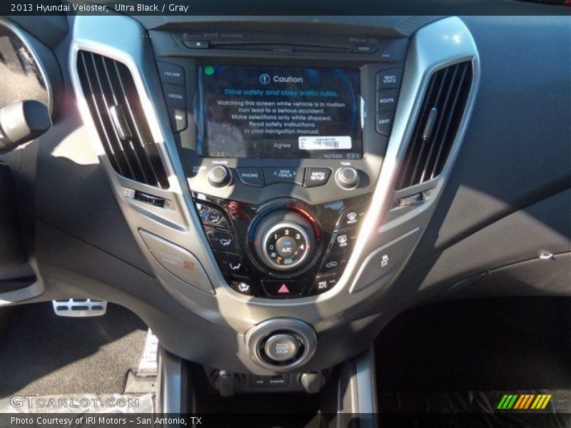 Ultra Black / Gray 2013 Hyundai Veloster