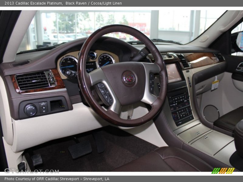 Dashboard of 2013 Escalade Platinum