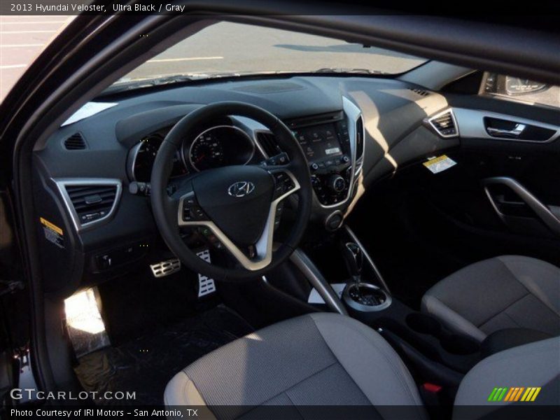 Ultra Black / Gray 2013 Hyundai Veloster