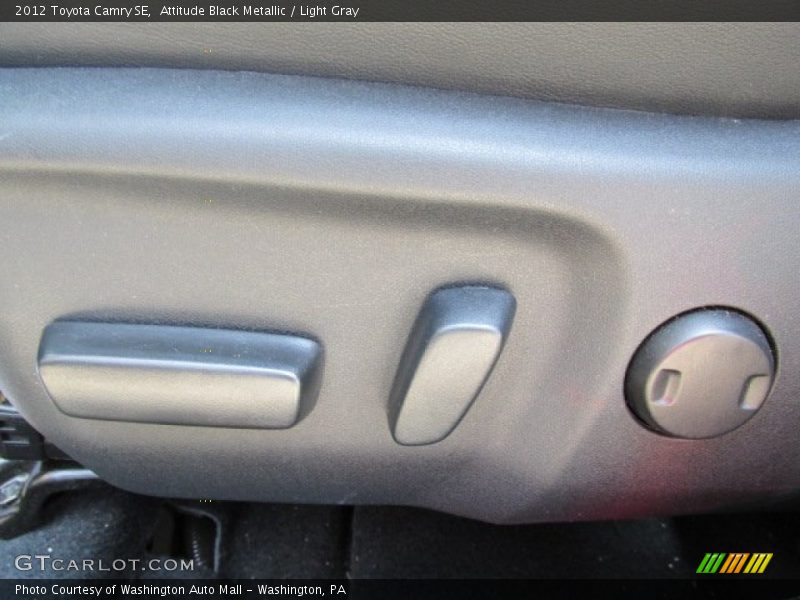 Attitude Black Metallic / Light Gray 2012 Toyota Camry SE