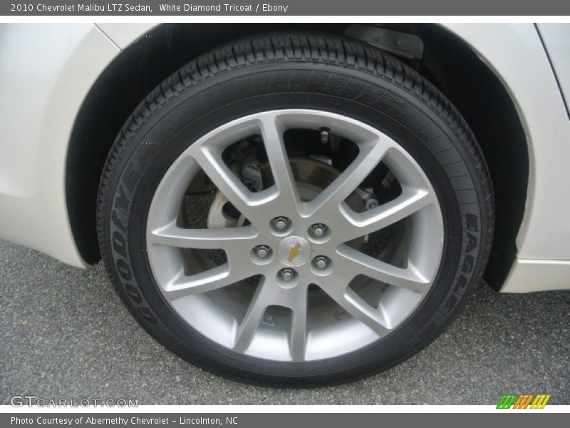 White Diamond Tricoat / Ebony 2010 Chevrolet Malibu LTZ Sedan