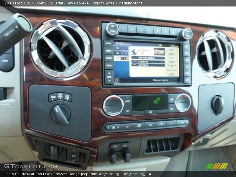 Oxford White / Medium Stone 2010 Ford F350 Super Duty Lariat Crew Cab 4x4