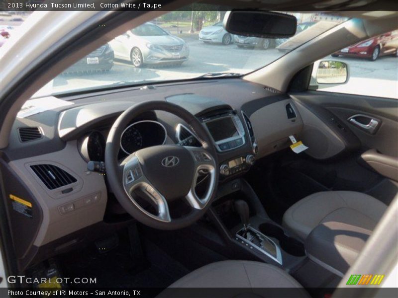 Cotton White / Taupe 2013 Hyundai Tucson Limited