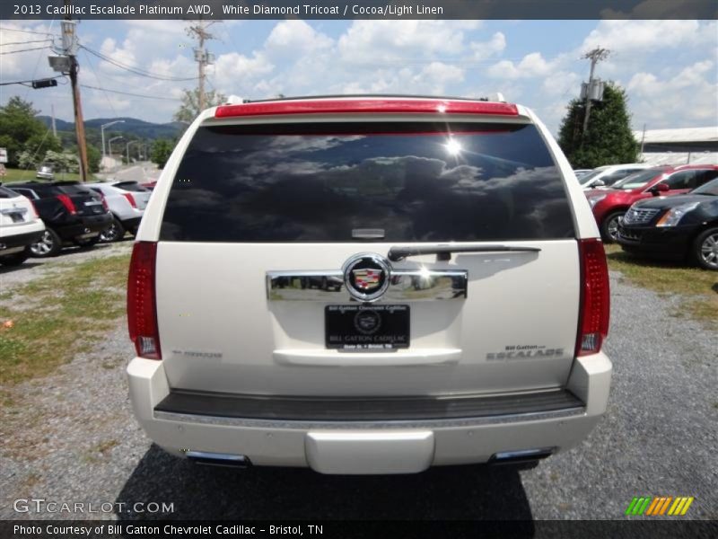 White Diamond Tricoat / Cocoa/Light Linen 2013 Cadillac Escalade Platinum AWD
