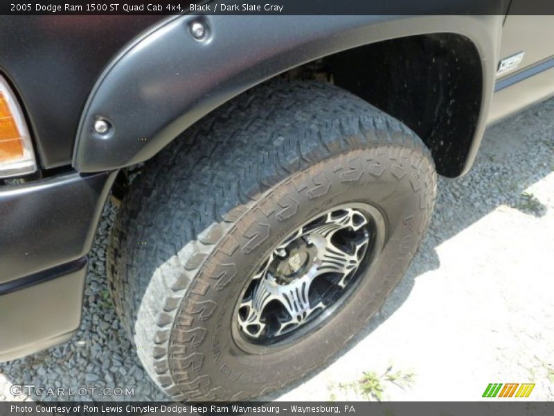 Black / Dark Slate Gray 2005 Dodge Ram 1500 ST Quad Cab 4x4