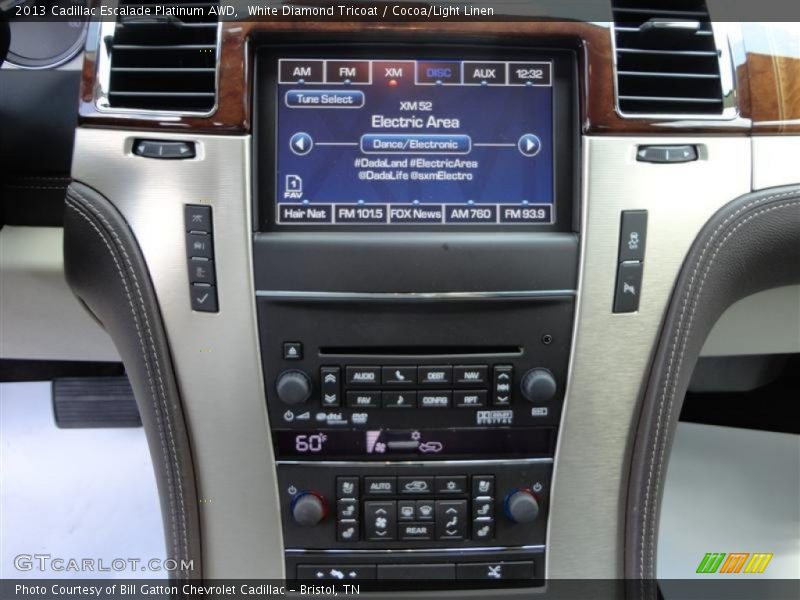 White Diamond Tricoat / Cocoa/Light Linen 2013 Cadillac Escalade Platinum AWD