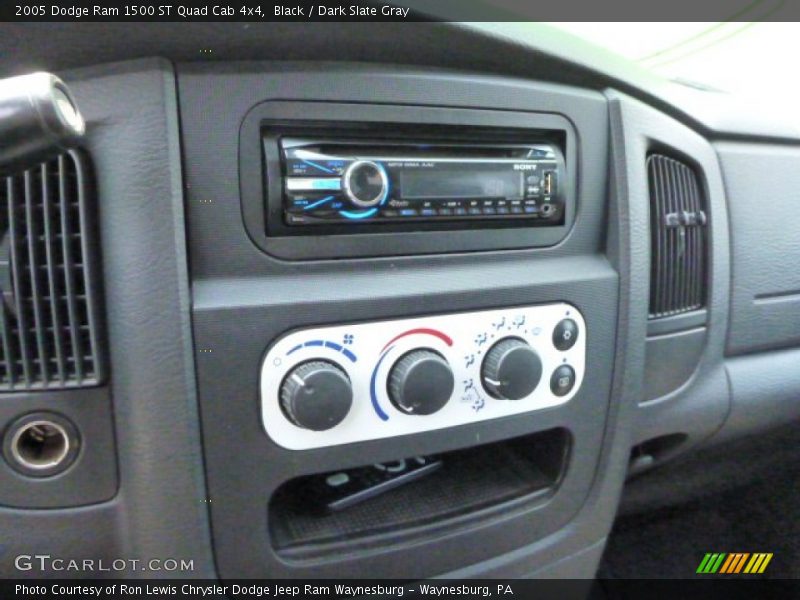 Black / Dark Slate Gray 2005 Dodge Ram 1500 ST Quad Cab 4x4