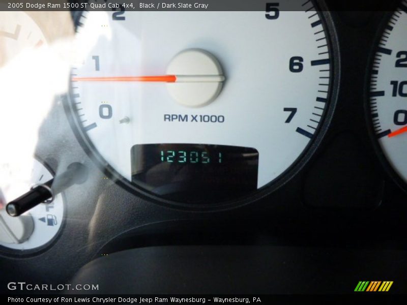 Black / Dark Slate Gray 2005 Dodge Ram 1500 ST Quad Cab 4x4