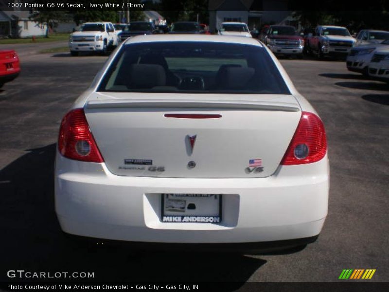 Ivory White / Ebony 2007 Pontiac G6 V6 Sedan