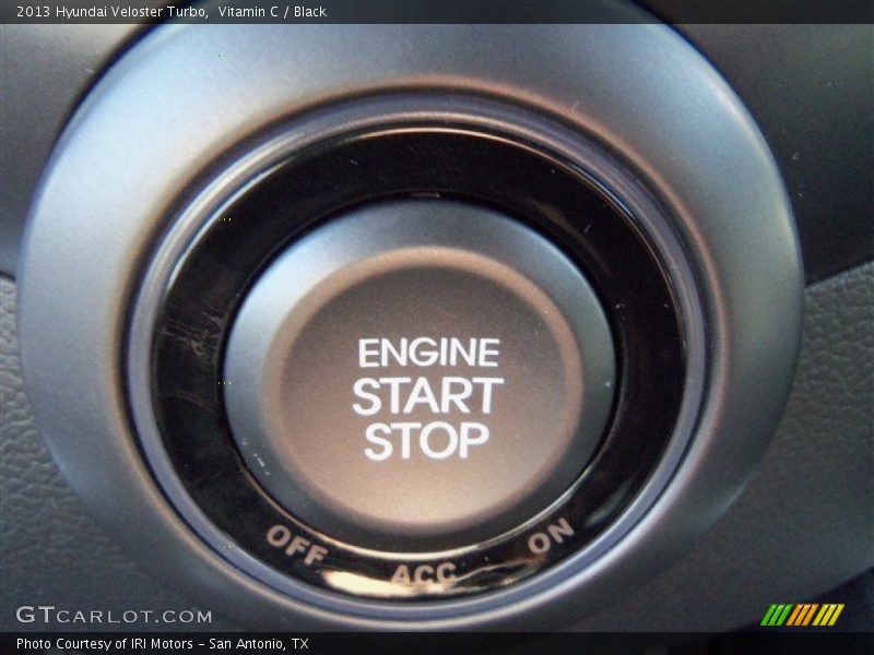 Vitamin C / Black 2013 Hyundai Veloster Turbo