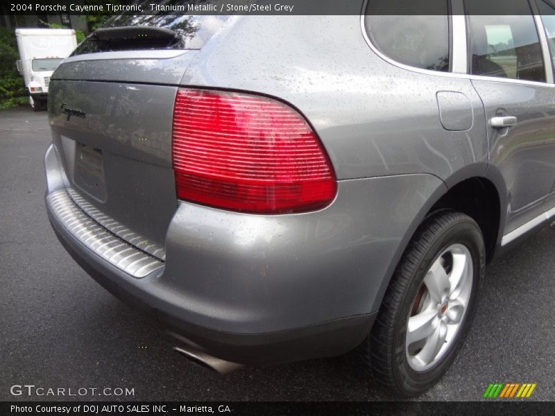 Titanium Metallic / Stone/Steel Grey 2004 Porsche Cayenne Tiptronic