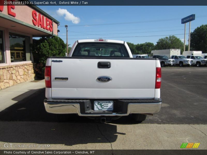 Oxford White / Tan 2005 Ford F150 XL SuperCab 4x4