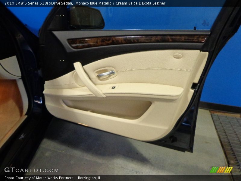 Monaco Blue Metallic / Cream Beige Dakota Leather 2010 BMW 5 Series 528i xDrive Sedan