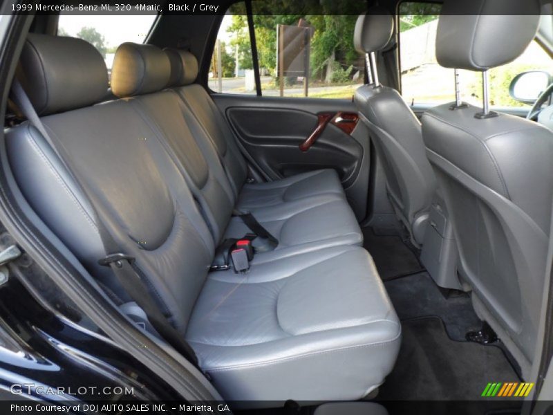 Black / Grey 1999 Mercedes-Benz ML 320 4Matic