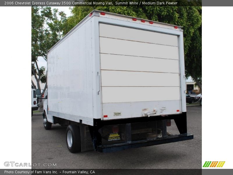 Summit White / Medium Dark Pewter 2006 Chevrolet Express Cutaway 3500 Commercial Moving Van