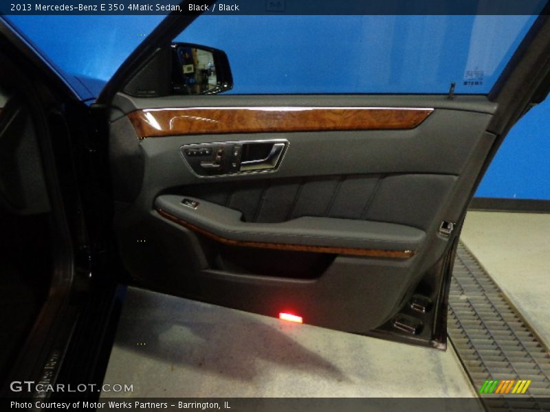 Black / Black 2013 Mercedes-Benz E 350 4Matic Sedan
