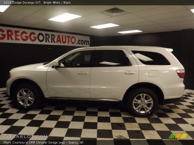 Bright White / Black 2013 Dodge Durango SXT