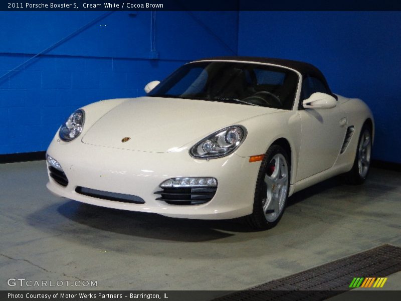 Cream White / Cocoa Brown 2011 Porsche Boxster S