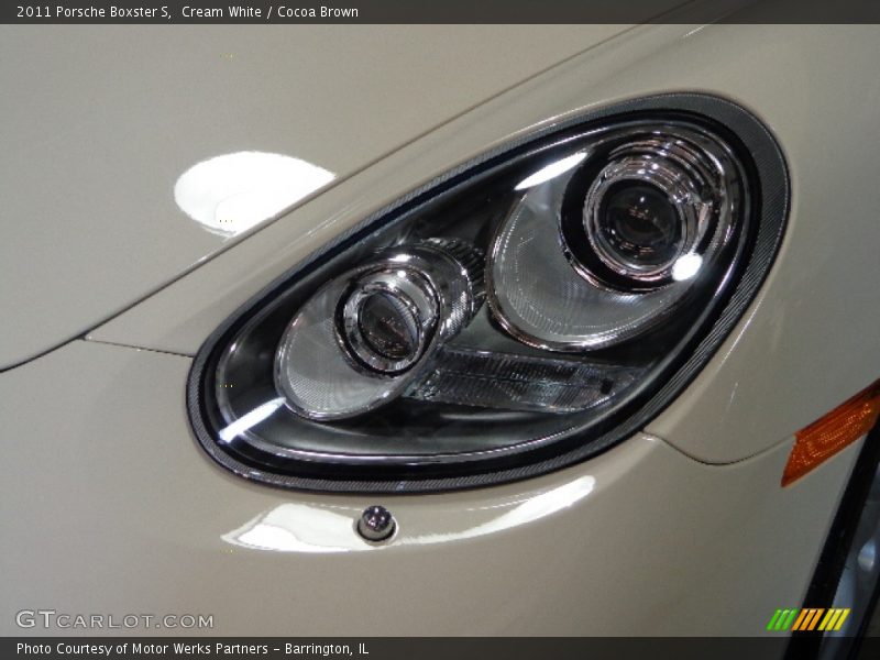Cream White / Cocoa Brown 2011 Porsche Boxster S