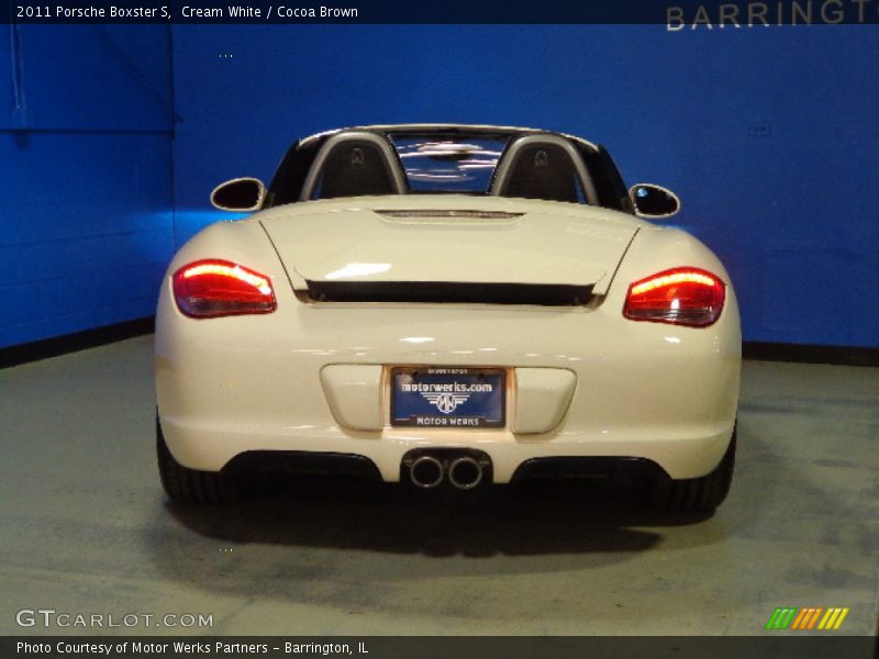 Cream White / Cocoa Brown 2011 Porsche Boxster S