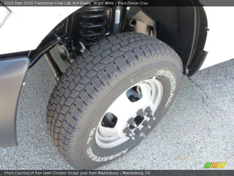 Bright White / Black/Diesel Gray 2013 Ram 3500 Tradesman Crew Cab 4x4 Dually