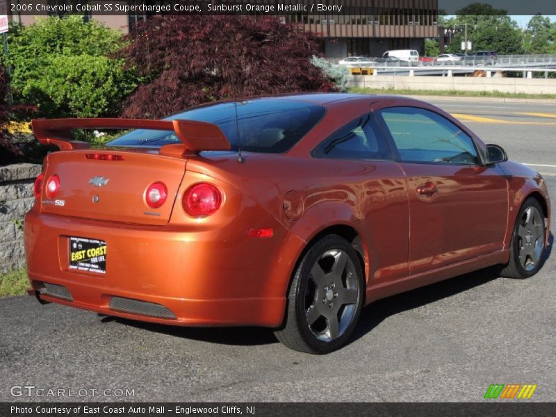 Sunburst Orange Metallic / Ebony 2006 Chevrolet Cobalt SS Supercharged Coupe