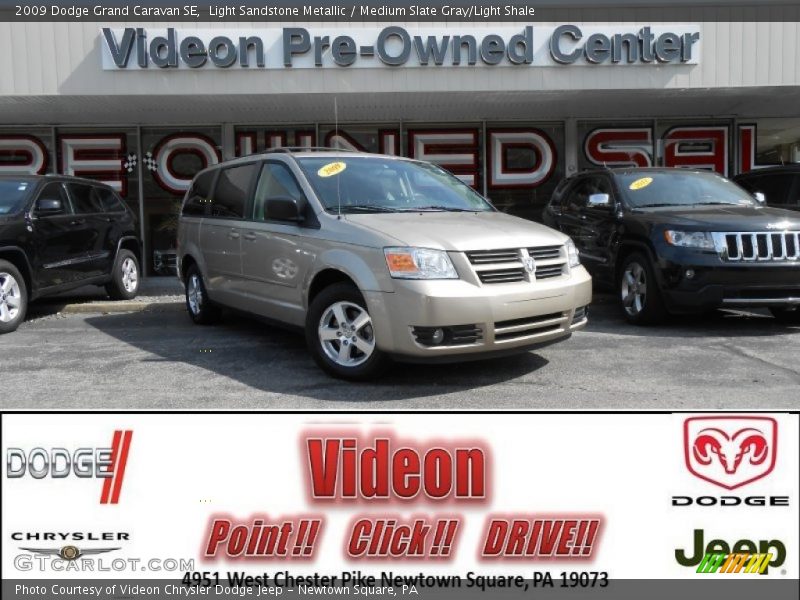 Light Sandstone Metallic / Medium Slate Gray/Light Shale 2009 Dodge Grand Caravan SE