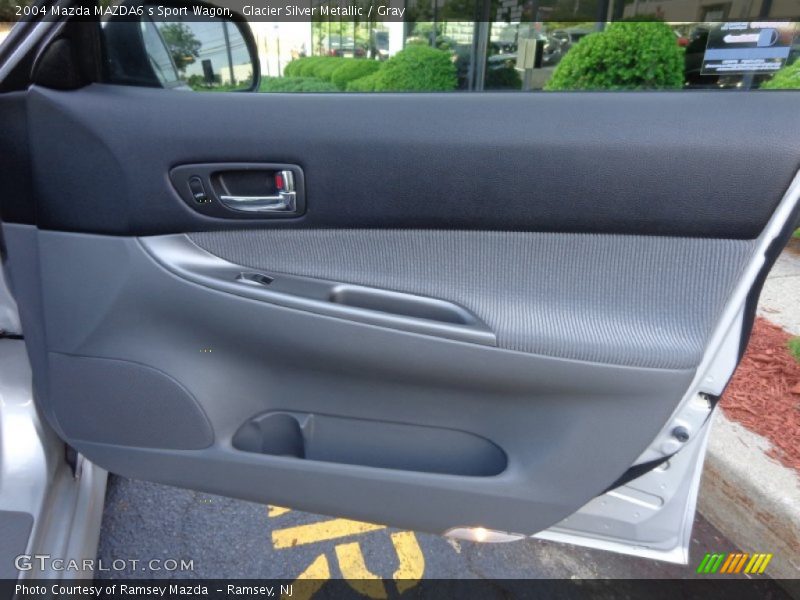 Door Panel of 2004 MAZDA6 s Sport Wagon