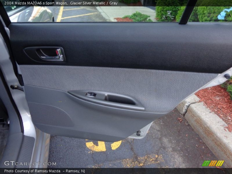 Glacier Silver Metallic / Gray 2004 Mazda MAZDA6 s Sport Wagon