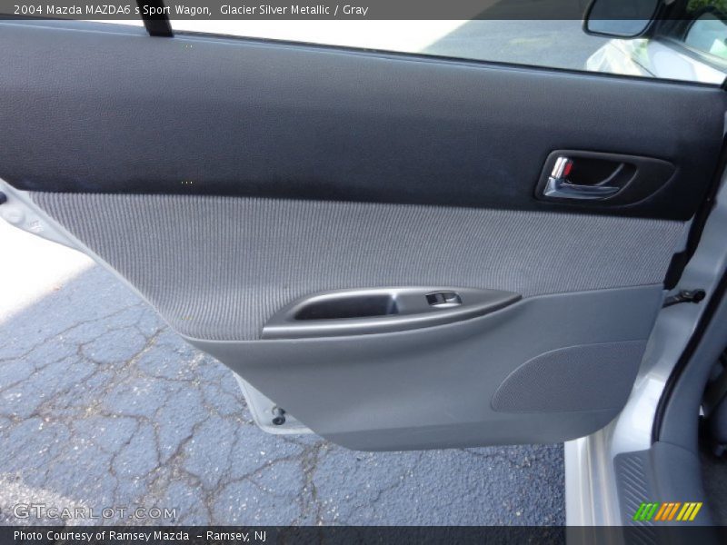 Glacier Silver Metallic / Gray 2004 Mazda MAZDA6 s Sport Wagon